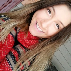 Meet your Posher, Quinn